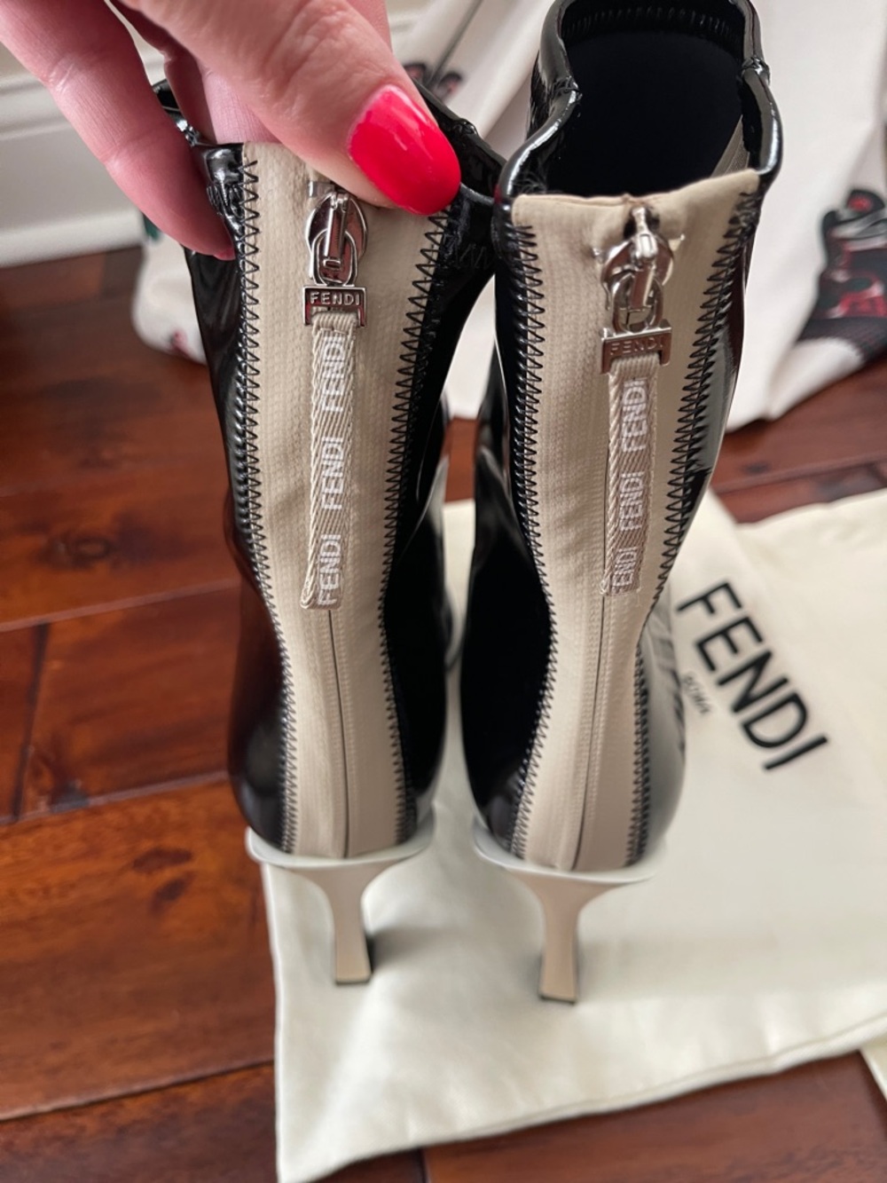 Fendi Black Patent Pointed Toe Stiletto Ankle Boots with White Trim🩷 - Picture 3 of 10